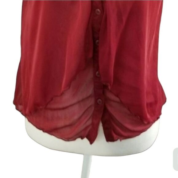 5/$25 Paper Tee sheer layered button up sleeveless blouse - Picture 3 of 6